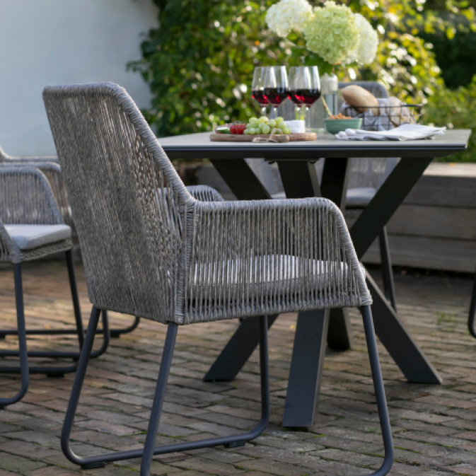 Listing-Stoerer_323x411px14